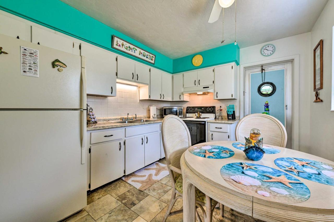 Pet-Friendly Bradenton Home About 3 Mi To Cortez Beach Dış mekan fotoğraf